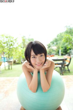 麻衣女相师